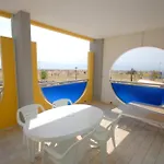 Seaview Delight - 2 Bedroom In Apartment